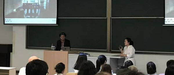 走進(jìn)清華大學(xué)美術(shù)學(xué)院環(huán)藝設(shè)計(jì)大講堂